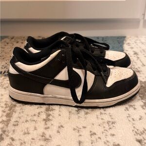 Nike Dunk Low Panda Black White Youth 2.5Y Sneakers